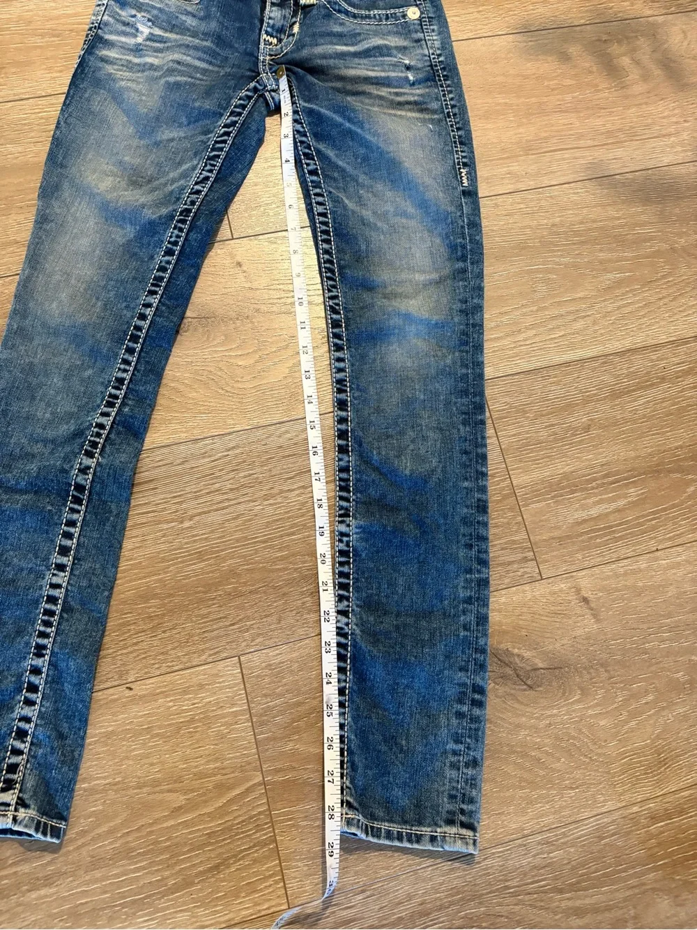 Big Star Women's Skinny Jeans in Washed Blue Denim - Picture 6 of 11